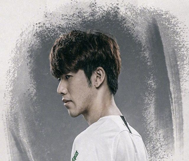 通过中场的 通过中场的